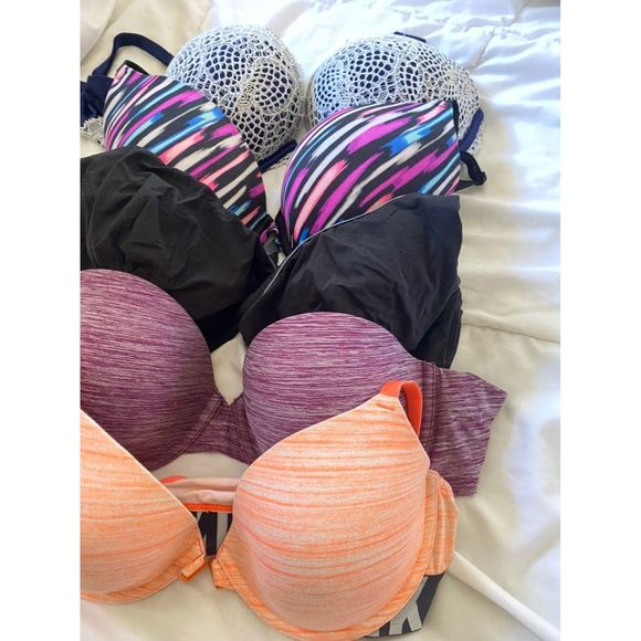 Victoria Secret Bundle Bras - Picture 2 of 4
